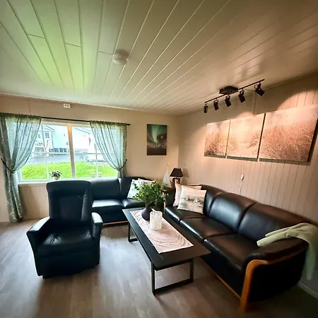 Vakantiehuis Peaceful House By The Ocean - Real Lofoten *